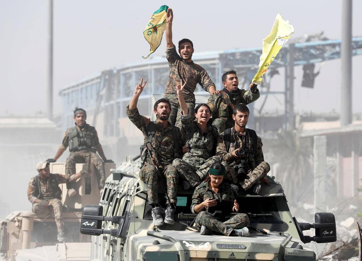 Курды между Асадом и Эрдоганом: бесправная жизнь на обломках Сирии