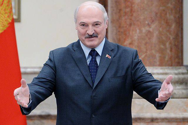 Батька Лукашенко знает: Русские в беде своих не бросают