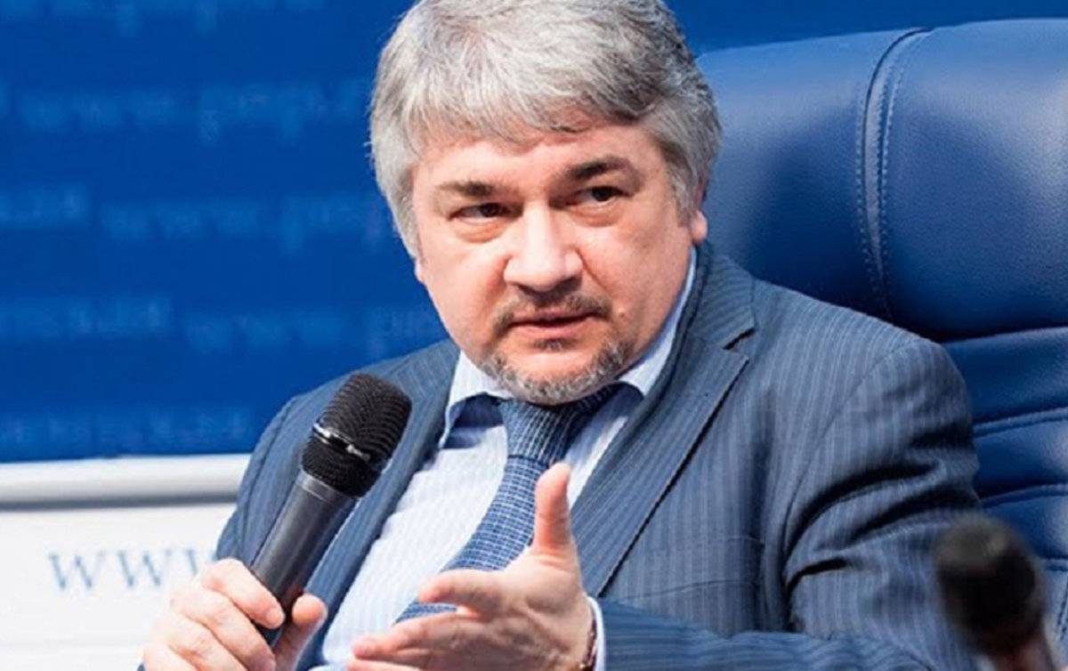 Ищенко: На Украине может начаться война, в которую вмешается Россия