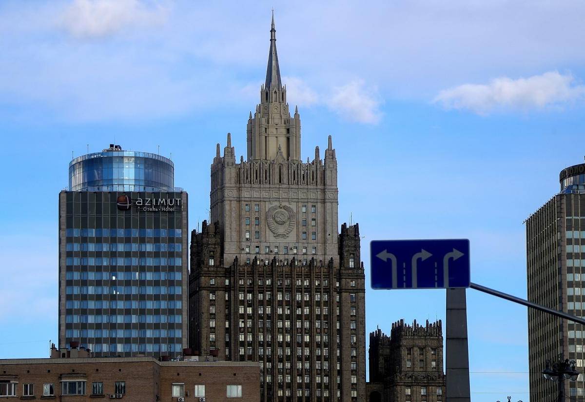 МИД высмеял данные эстонской разведки об отношениях Москвы и Еревана