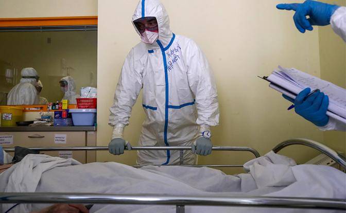 Кремль разберется, почему Минздрав недосчитался 200 погибших врачей
