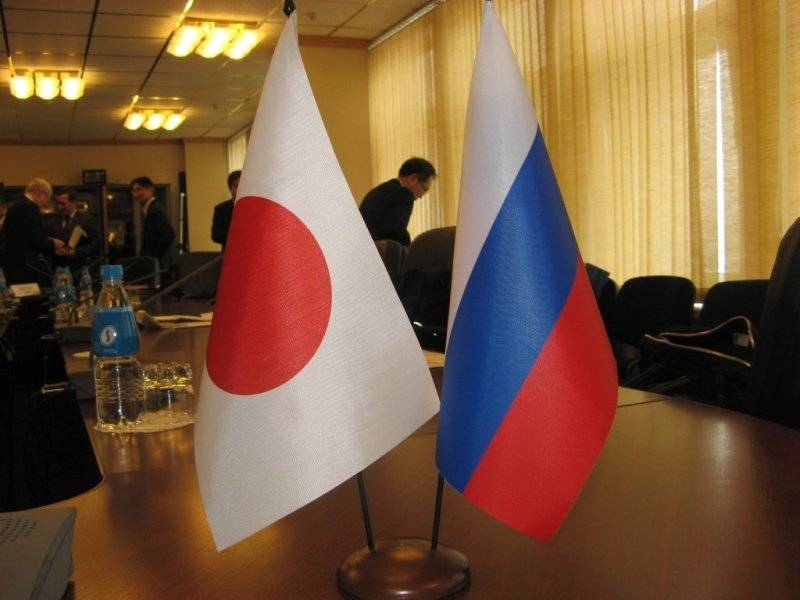 Россия и Япония возобновят обсуждение мирного договора