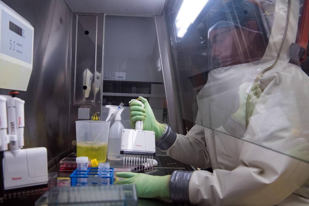 На Украине рассекретили сеть лабораторий США с особо опасными вирусами