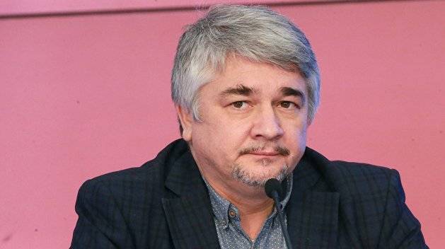 Ищенко: Киев загоняет себя в заранее проигранный порочный круг