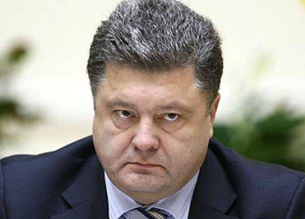 Порошенко призвал не допустить возвращения Украины в «московское стойло»