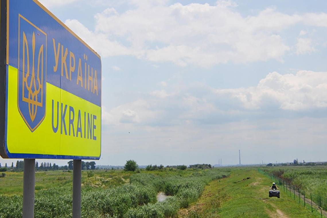 Украинцы попросили Зеленского открыть харьковскую границу для россиян