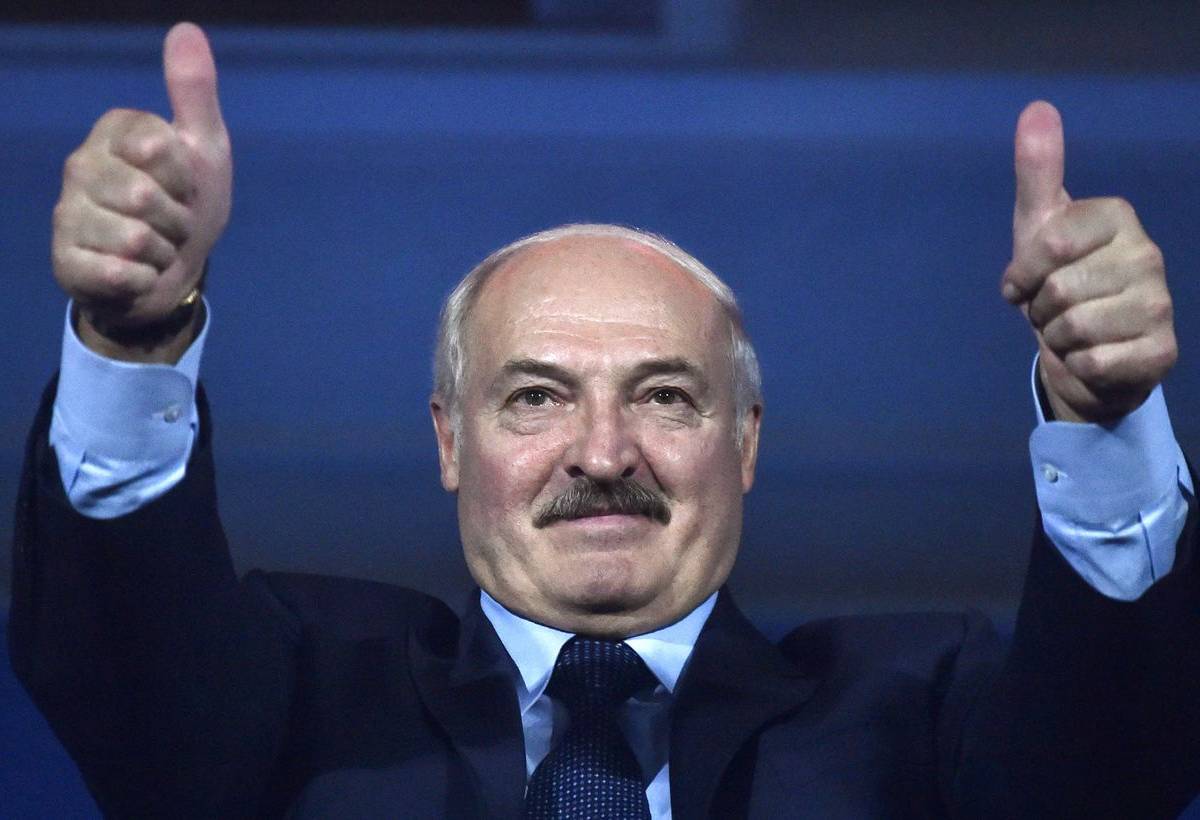 Эксперты ОАЦ предсказали безоговорочную победу Лукашенко