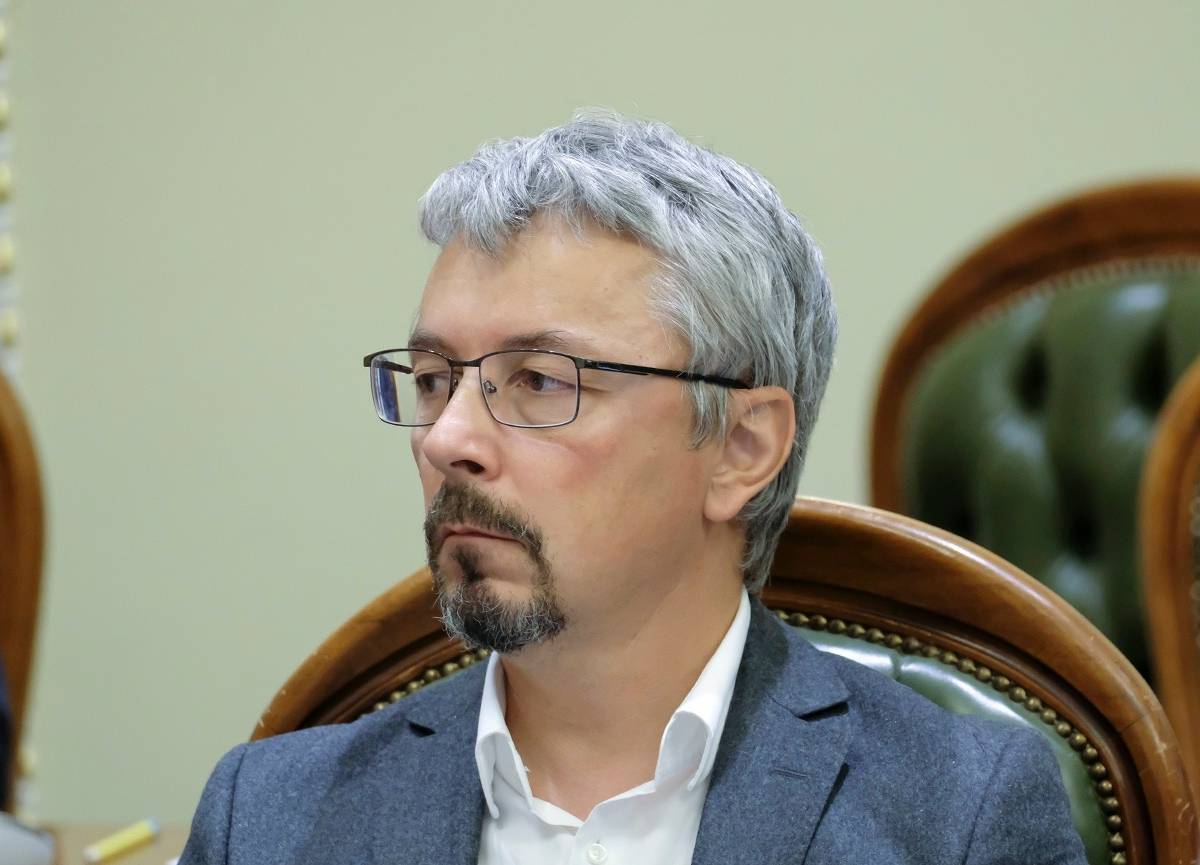 Министр культуры Ткаченко призвал к "ласковой украинизации"