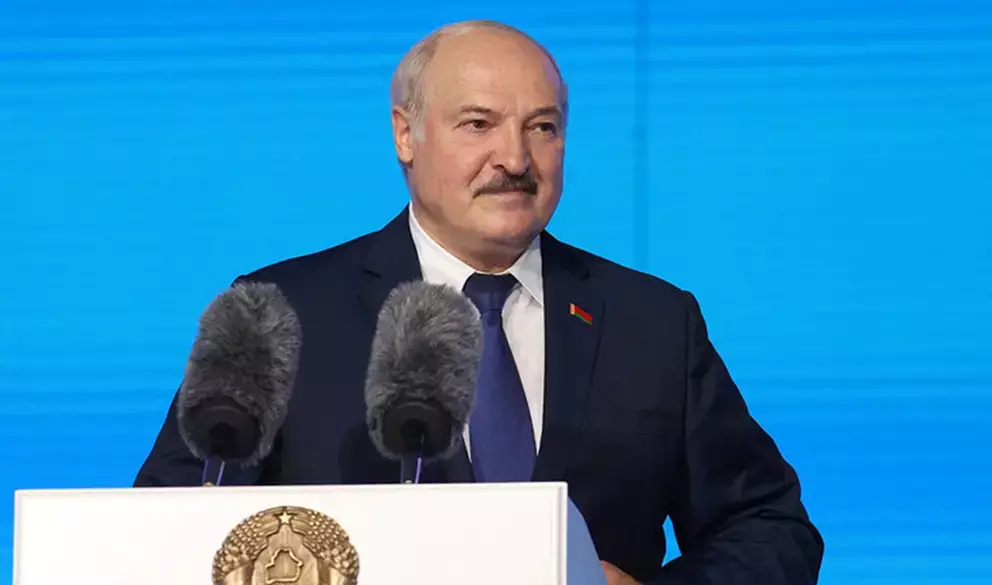 Лукашенко заявил, что Минск справится с беженцами без помощи Европы