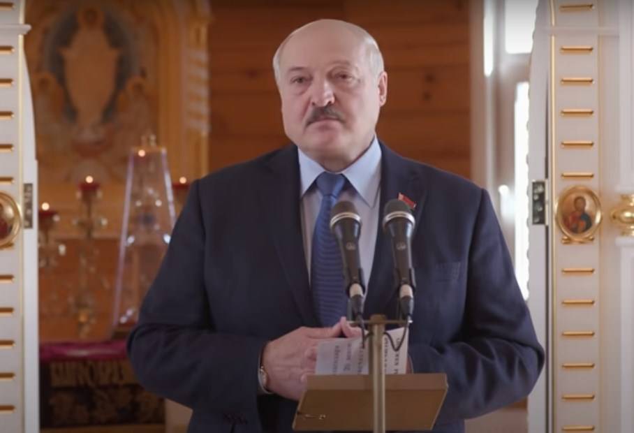 Лукашенко о прибалтах и поляках: Стоят на границе и просят пропустить их в РБ за гречкой и солью