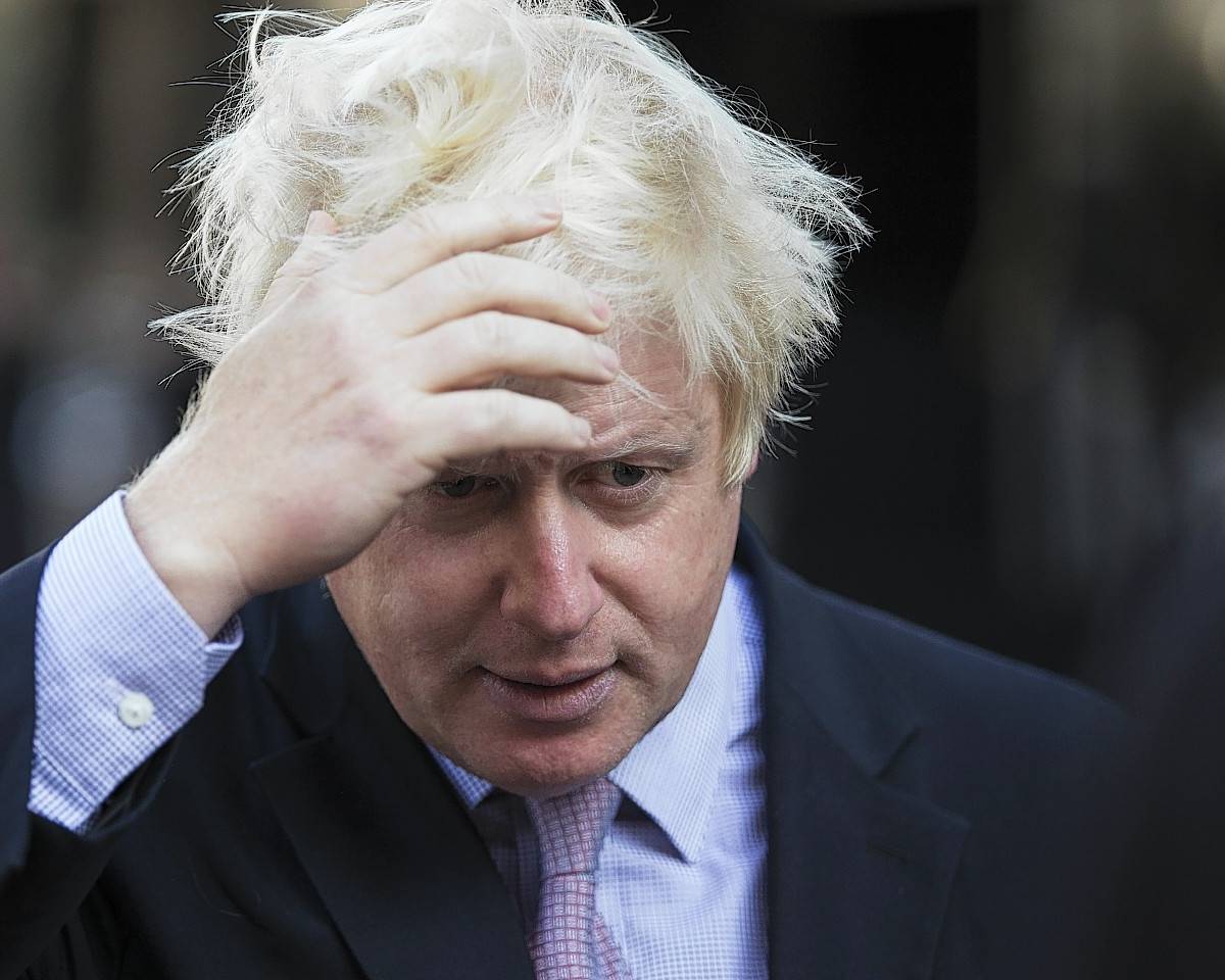 «Дейли телеграф»: Борис Джонсон надеется оставаться британским премьером еще 10 лет