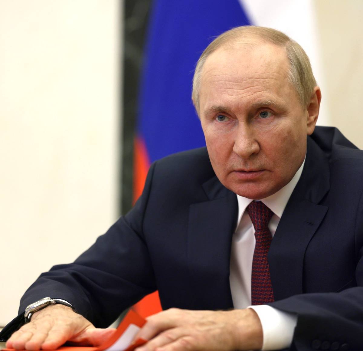 Путин потребовал исправить ошибки во время частичной мобилизации