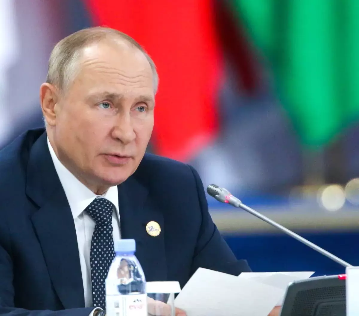 Путин обозначил шесть задач на 2023 год