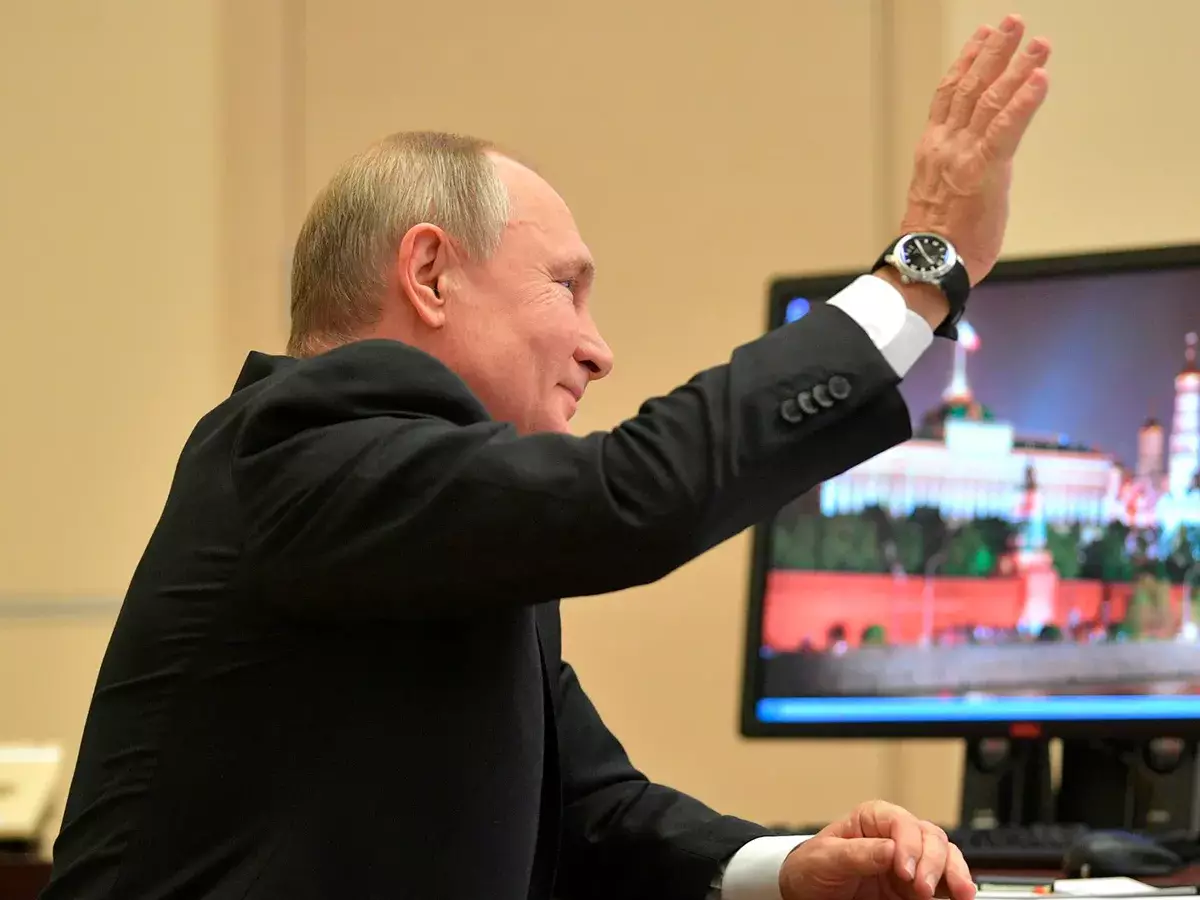 Эстонские журналисты обсуждают «загадочный» визит Путина в Псков