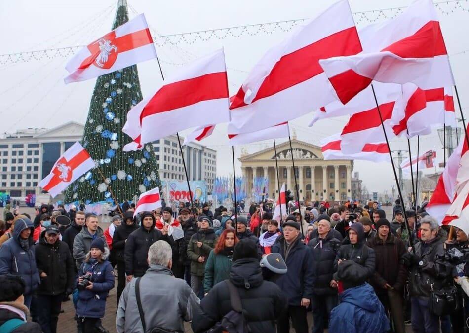 Польская газета пишет об антибелорусской деятельности собственных властей