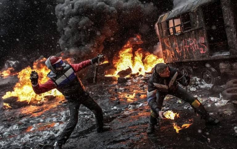 Украино-западная социология: от «Геть від Москви!» до войны с Россией