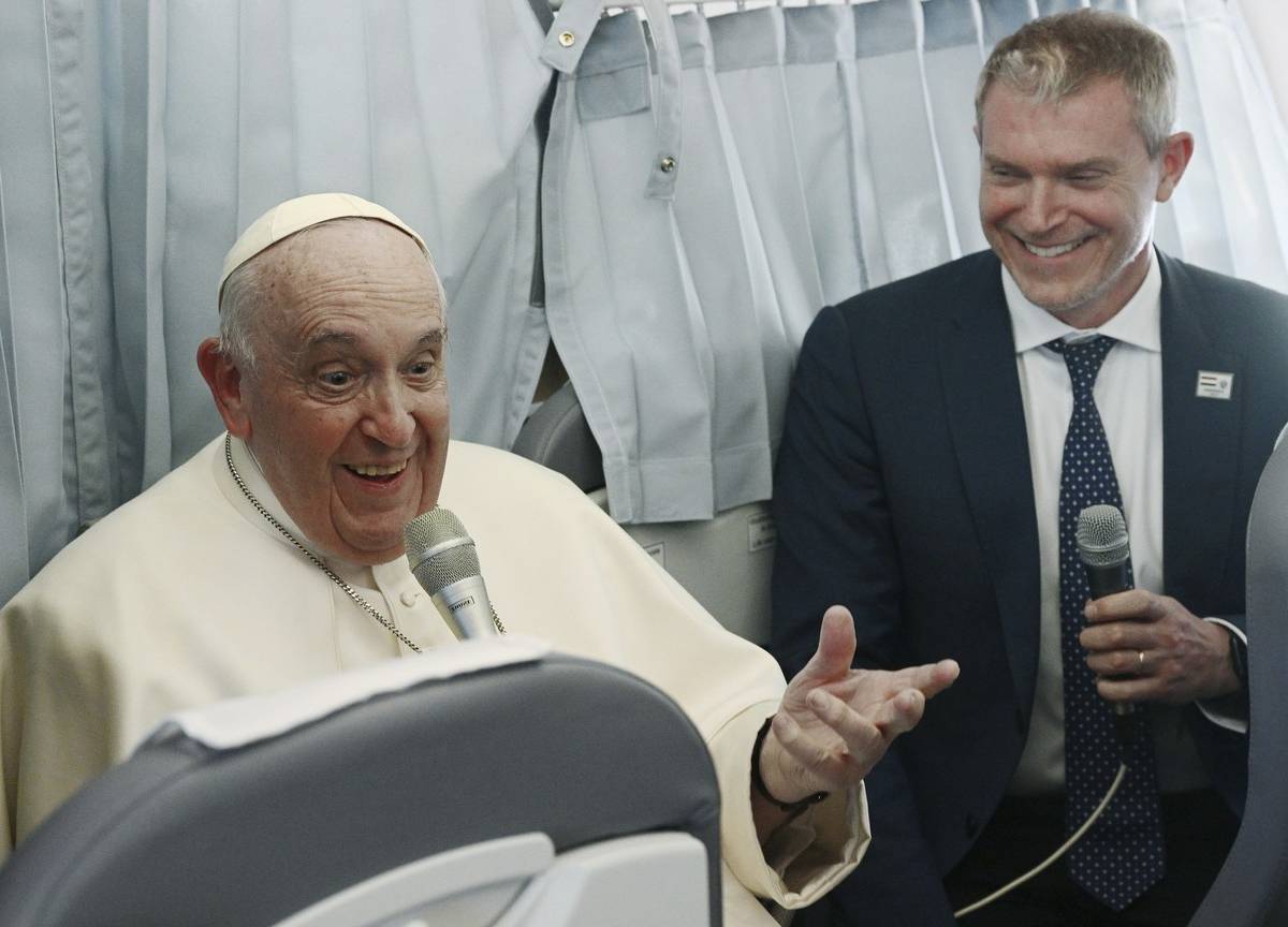 Папа Римский заявил о секретной миссии Ватикана по делу мира на Украине