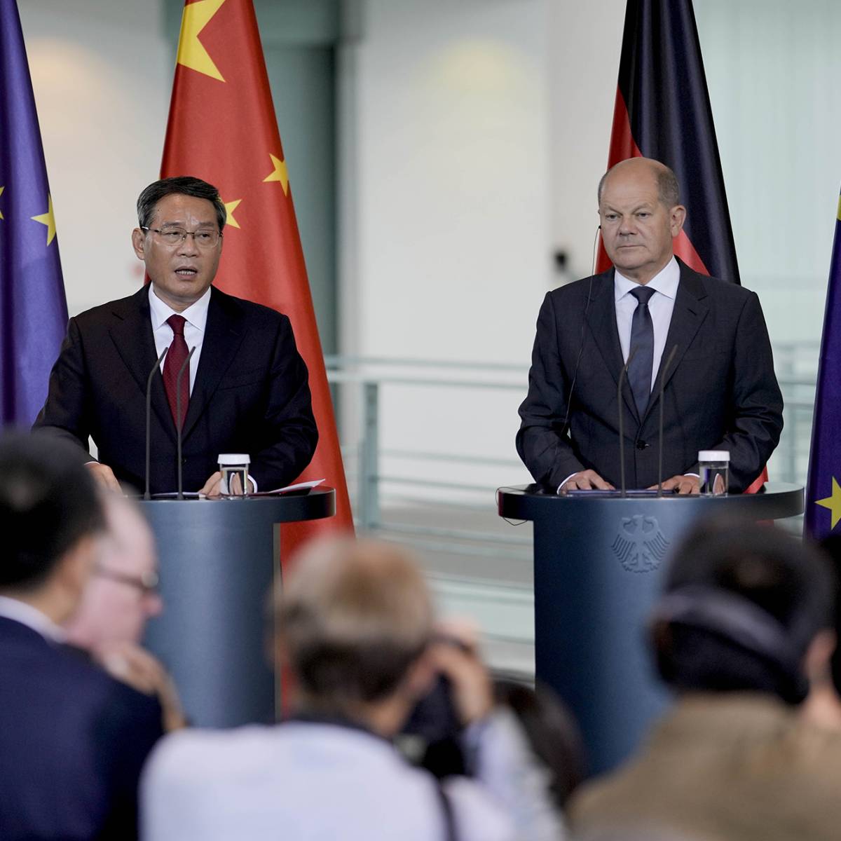 Шольц призвал Пекин повлиять на Кремль