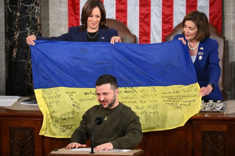 Как украинское лобби управляет внешней политикой США?