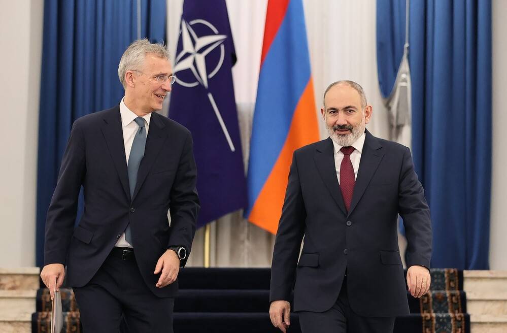За НАТО и против России? Армении пора определяться. Или выбор уже сделан?