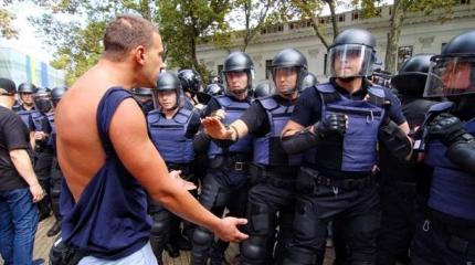 Здесь вам не Украина: в Молдавии быстро угомонили группу буйных одесситов