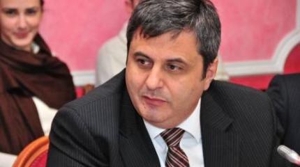 Славен Радунович: В Черногории через неделю будут возобновлены антиправительственные акции Славен Радунович: В Черногории через неделю будут возобновлены антиправительственные акции