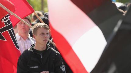 На улицах Берлина появляются патрули гражданской обороны правого толка На улицах Берлина появляются патрули гражданской обороны правого толка