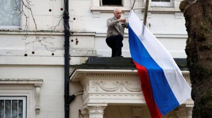 Немцы негодуют из-за повальной высылки русских дипломатов Немцы негодуют из-за повальной высылки русских дипломатов