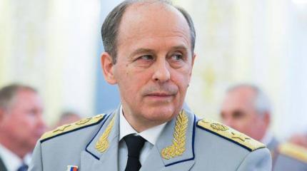 ФСБ при своих: А вас, Бортников, попрошу остаться ФСБ при своих: А вас, Бортников, попрошу остаться
