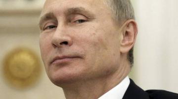 Newsweek: К Дню Победы Путин предстанет в образе императора