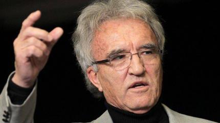 Хорст Тельчик: Запад начал "чертовски опасную игру" против России Хорст Тельчик: Запад начал "чертовски опасную игру" против России