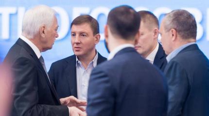Цель «Единой России» - большинство в Госдуме: другой власти в России нет? Цель «Единой России» - большинство в Госдуме: другой власти в России нет?