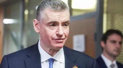 «ЛДПР нынче не та»: Слуцкий прокатился по Екатеринбургу с ветерком