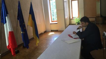 Теракт в Ницце: реакция Порошенко, Гройсмана и простых украинцев Теракт в Ницце: реакция Порошенко, Гройсмана и простых украинцев