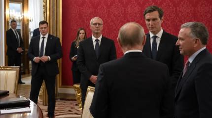 3 часа за закрытыми дверями: что Трамп передал Путину через спецпосланников