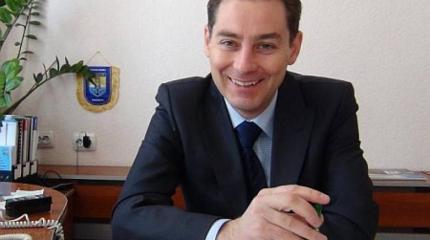 Мэр Феодосии: за $ 300 тысяч - 15 лет тюрьмы Мэр Феодосии: за $ 300 тысяч - 15 лет тюрьмы