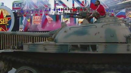 Страшный сон Обамы: Российский флаг над Калифорнией, в город въехал танк