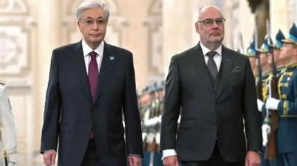 Как «ксендзы» из Таллина ездили Токаева охмурять — причем на русском