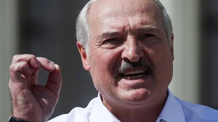 Лукашенко обвинил Польшу в попытках героизации военных преступников Лукашенко обвинил Польшу в попытках героизации военных преступников