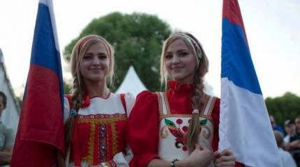 Байки о сербском нейтралитете и двух стульях Байки о сербском нейтралитете и двух стульях