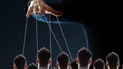 Новое правительство Молдовы: Курс на Запад, шовинизм и русофобия Новое правительство Молдовы: Курс на Запад, шовинизм и русофобия