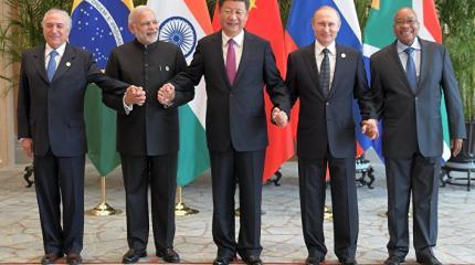 БРИКС круче G7? Ждать недолго – до 2032 года