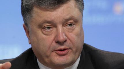 Порошенко устрашает «патриотов» Россией, пытаясь избежать уголовного срока