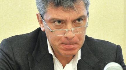 Оппозиция не смогла превратить Немцова в символ цветной революции Оппозиция не смогла превратить Немцова в символ цветной революции