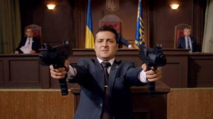Представители партии Зеленского устроили драку в парламенте Представители партии Зеленского устроили драку в парламенте