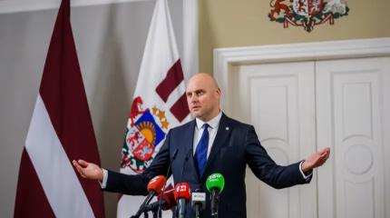 Новый премьер Латвии намерен лишить страну миллиарда евро в год