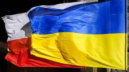 Оказавшимся у разбитого корыта Польше и Украине опять пора объединяться Оказавшимся у разбитого корыта Польше и Украине опять пора объединяться