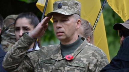Порошенко подсунул Зеленскому «героя Дебальцево» Порошенко подсунул Зеленскому «героя Дебальцево»