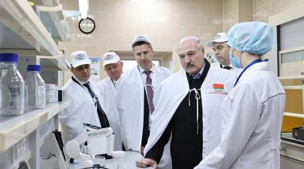 Лукашенко назвал фамилии двух возможных кандидатов на пост президента Беларуси Лукашенко назвал фамилии двух возможных кандидатов на пост президента Беларуси