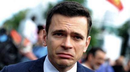 Оппозиция проводит проплаченные митинги у Мосгоризбиркома Оппозиция проводит проплаченные митинги у Мосгоризбиркома
